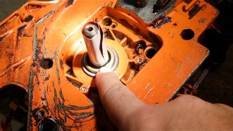 testing chainsaw crank seals|crankcase seal not working.